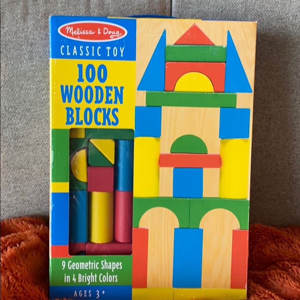 New Melissa & Doug 100 wooden blocks